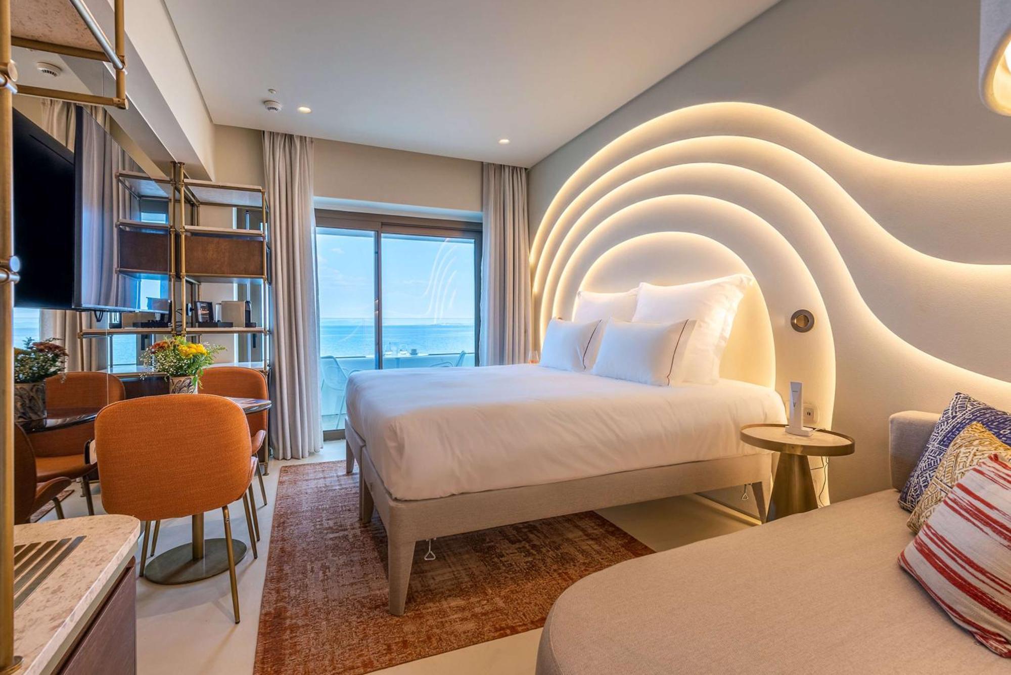 Isla Brown Corinthia Resort & Spa, Curio Collection By Hilton Agii Theodori Exterior foto Deluxe Ocean View Room