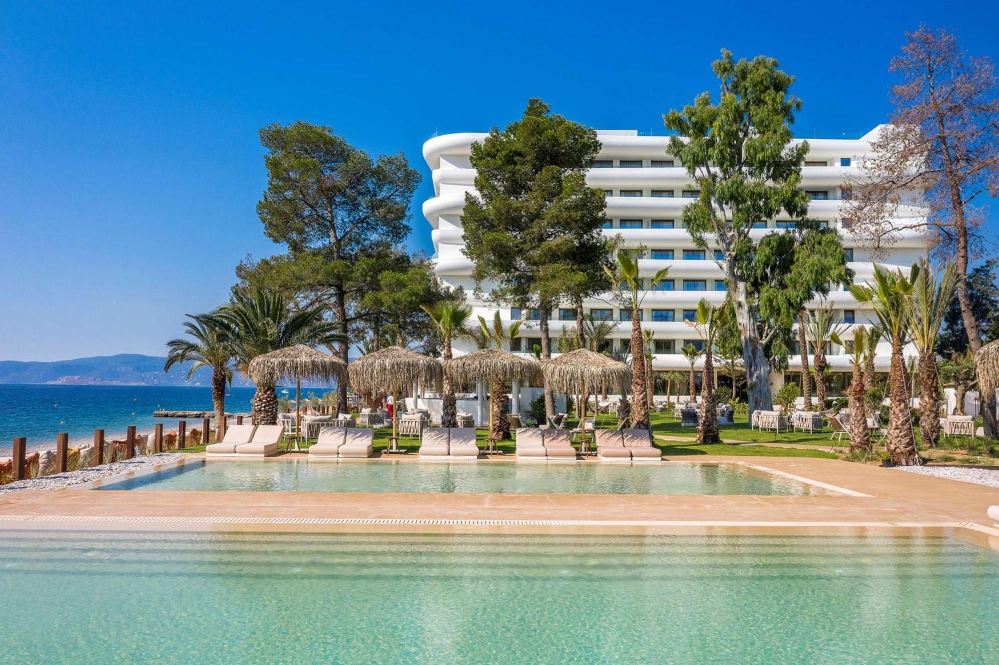 Isla Brown Corinthia Resort & Spa, Curio Collection By Hilton Agii Theodori Exterior foto The Westin Resort & Villas, Naoussa, Paros
